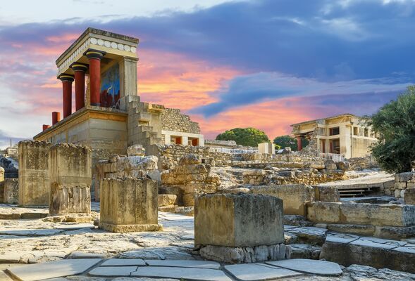 Knossos palace at Crete, Greece Knossos Palace, is the largest Bronze Age archaeological site on Crete and the ceremonial and political centre of the Minoan civilization and culture.